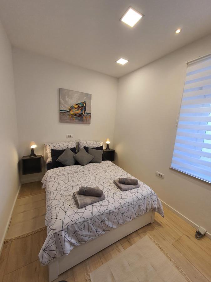 Appartement Connor à Pula Extérieur photo